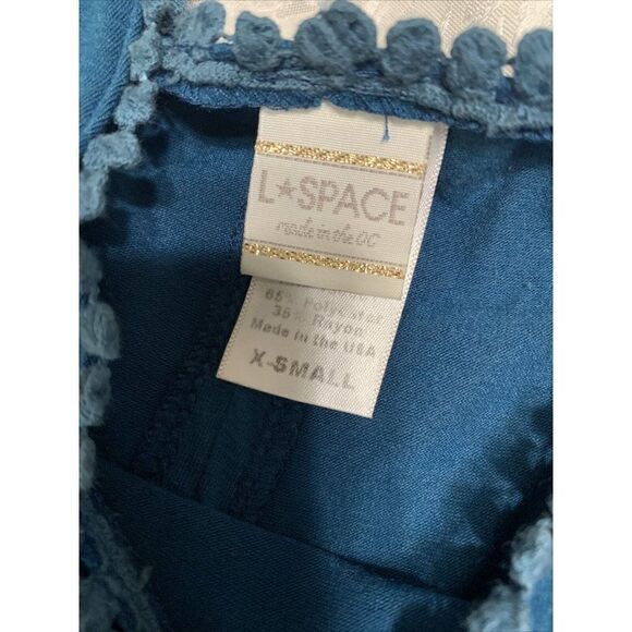 l space womens solid blue lace V Neck Short Sleeve Mini jumpsuit romper xs - Picture 3 of 4